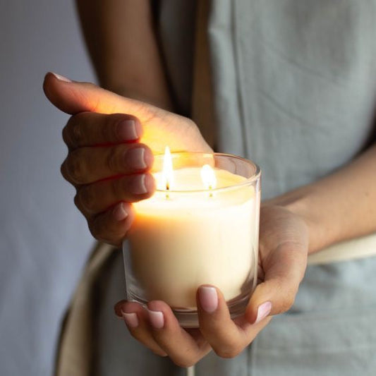 Cómo encender una vela de manera consciente y adecuada